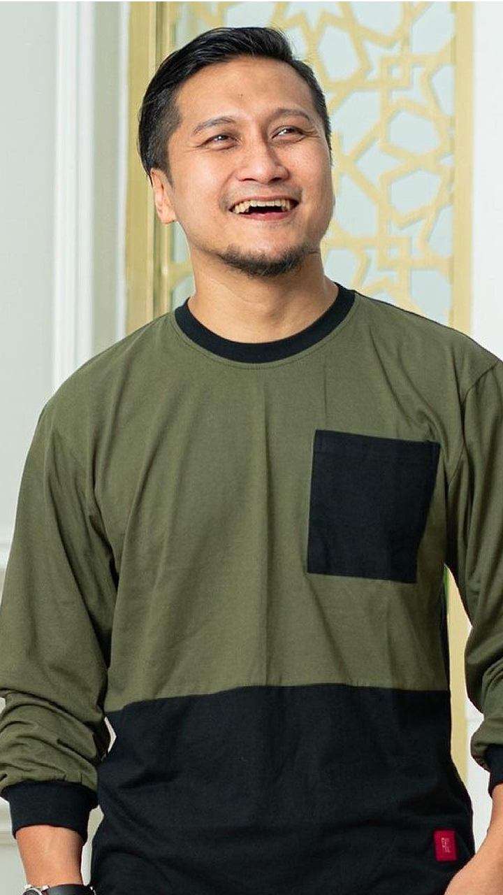 Ikuti Sunah Rasul, Sederet Artis Tampan Ini Tumbuhkan Jenggot Setelah Hijrah