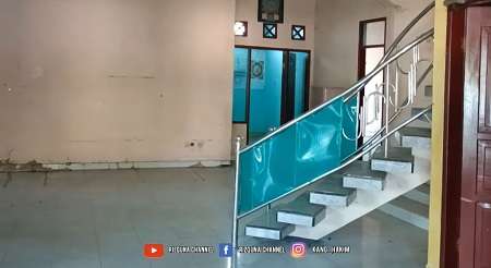 Penampakan Rumah Mewah Tak Berpenghuni Milik Bos TKI, Ada Brankas Uang di Dalamnya