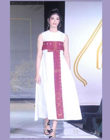 Pesona Pevoli Cantik Shindy Sasgia, Punya Segudang Prestasi
