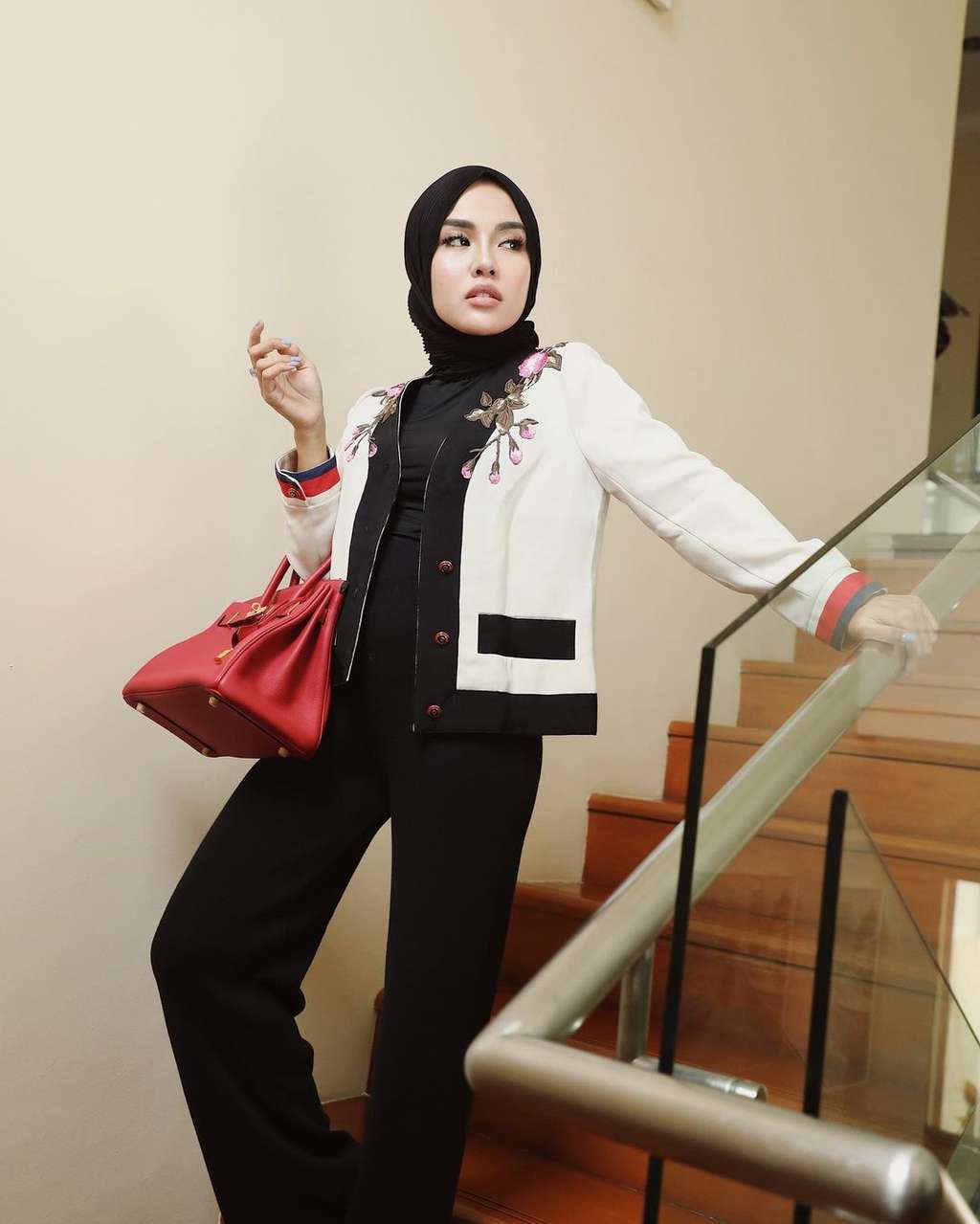 Sederet Kontroversi Medina Zein, dari Penggelapan Uang sampai Masalah KDRT