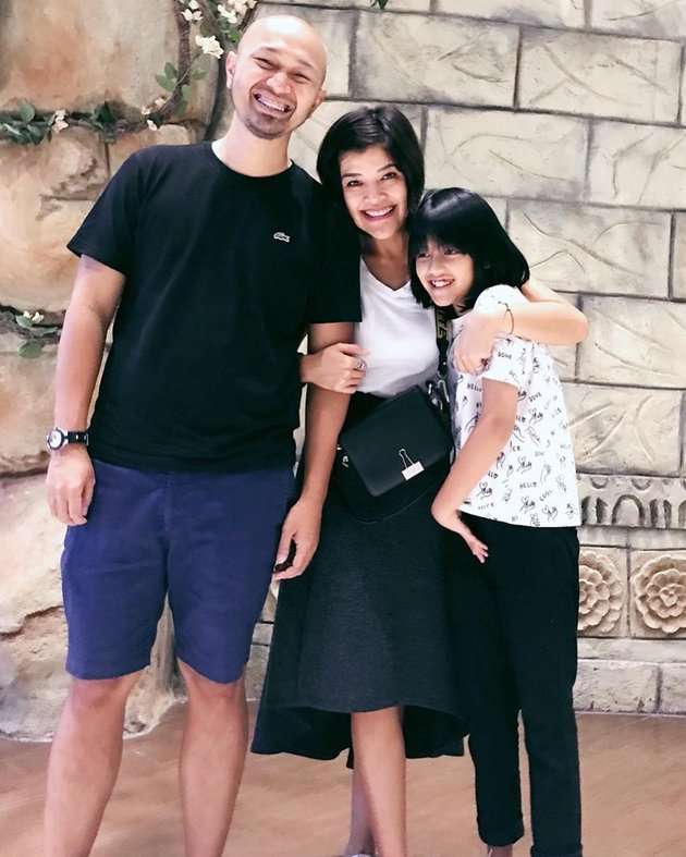 13 Artis yang Besarkan Anak Berkebutuhan Khusus, Sosok Orangtua Tangguh!