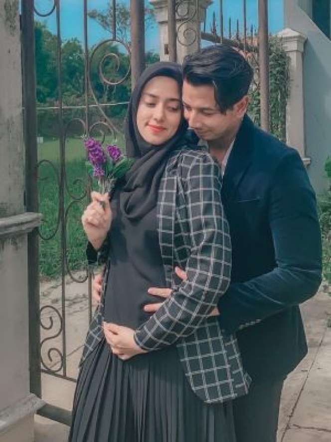 Potret Fairuz A Rafi Pamer Baby Bump, Aura Cantiknya Kian Terpancar!