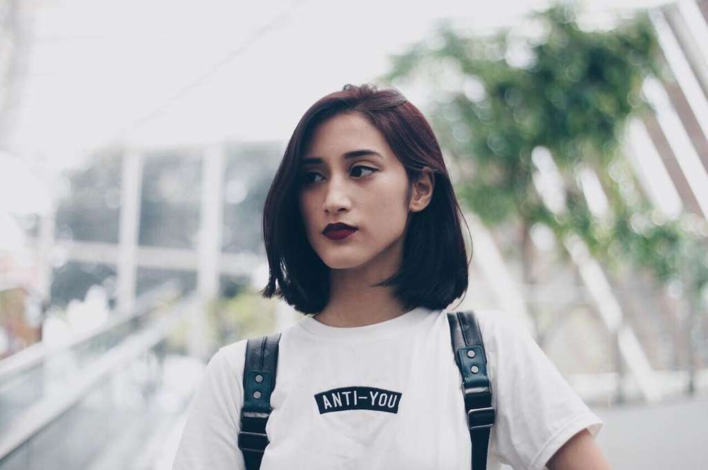 Ingat Gadis Kecil di Video Klip Munajat Cinta? Begini Penampilan dan Nasibnya Sekarang