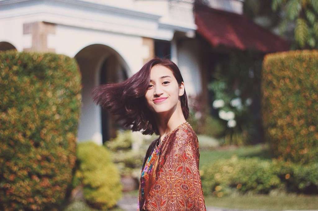 Ingat Gadis Kecil di Video Klip Munajat Cinta? Begini Penampilan dan Nasibnya Sekarang