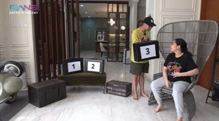 Nagita Slavina Dapat Kejutan ‘Mal’ di Dalam Rumah, Ini 9 Potretnya yang Bikin Melongo