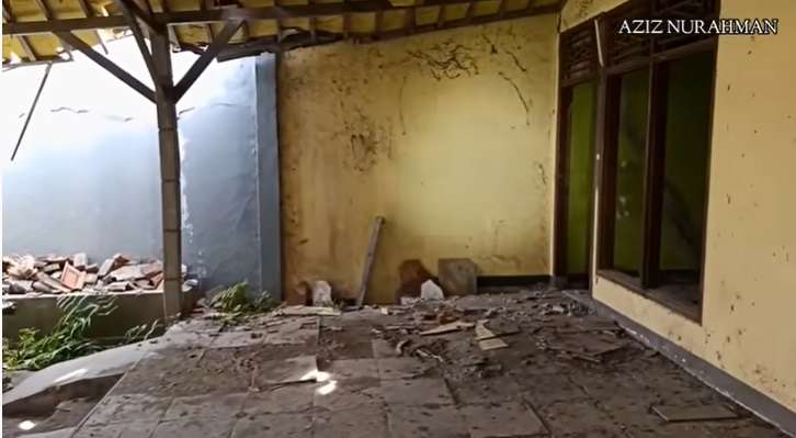 Penampakan Rumah Mewah Terbengkalai Milik Almarhum Dono Setelah Bangkrut