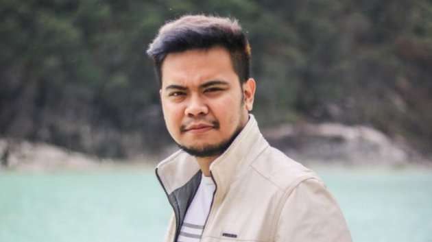 9 Seleb Jadi Single Parent di Usia Muda, Ada yang Menjanda Saat Umur 22 Tahun