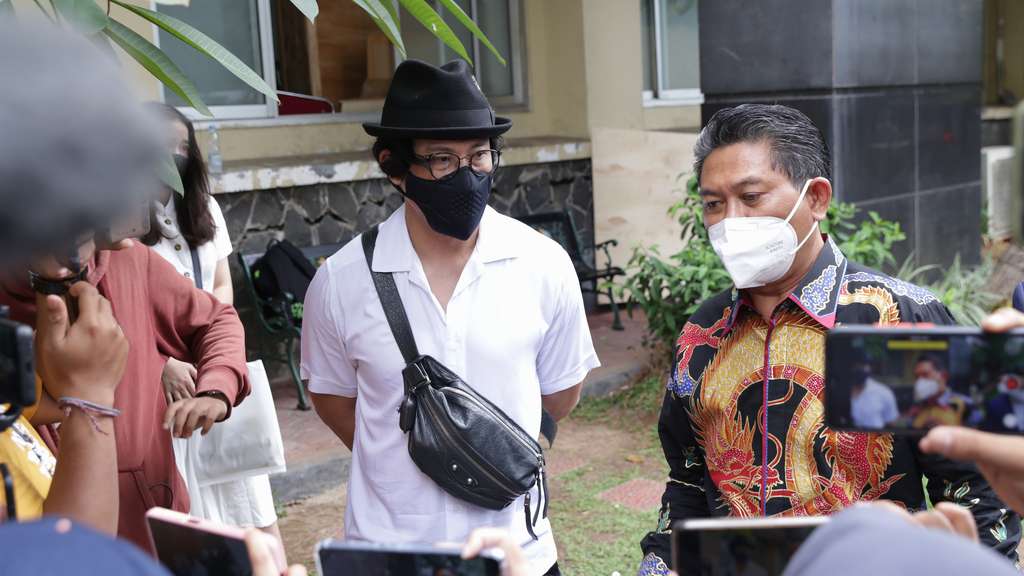 Denny Sumargo Diperiksa Polisi Dugaan Penggelapan Dana Mantan Manajer