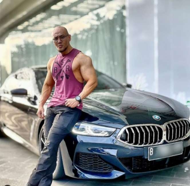 5 Sumber Kekayaan Deddy Corbuzier, Penghasilan dari Youtube Bikin Melongo!