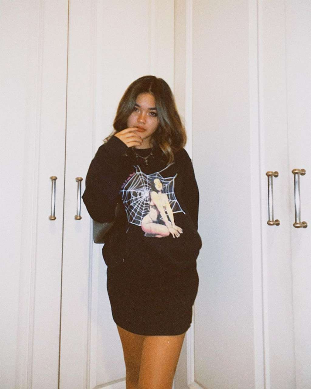 9 Foto Cantiknya Anak Liza Natalia, Sudah Tampil Berani di Usia 15 Tahun!