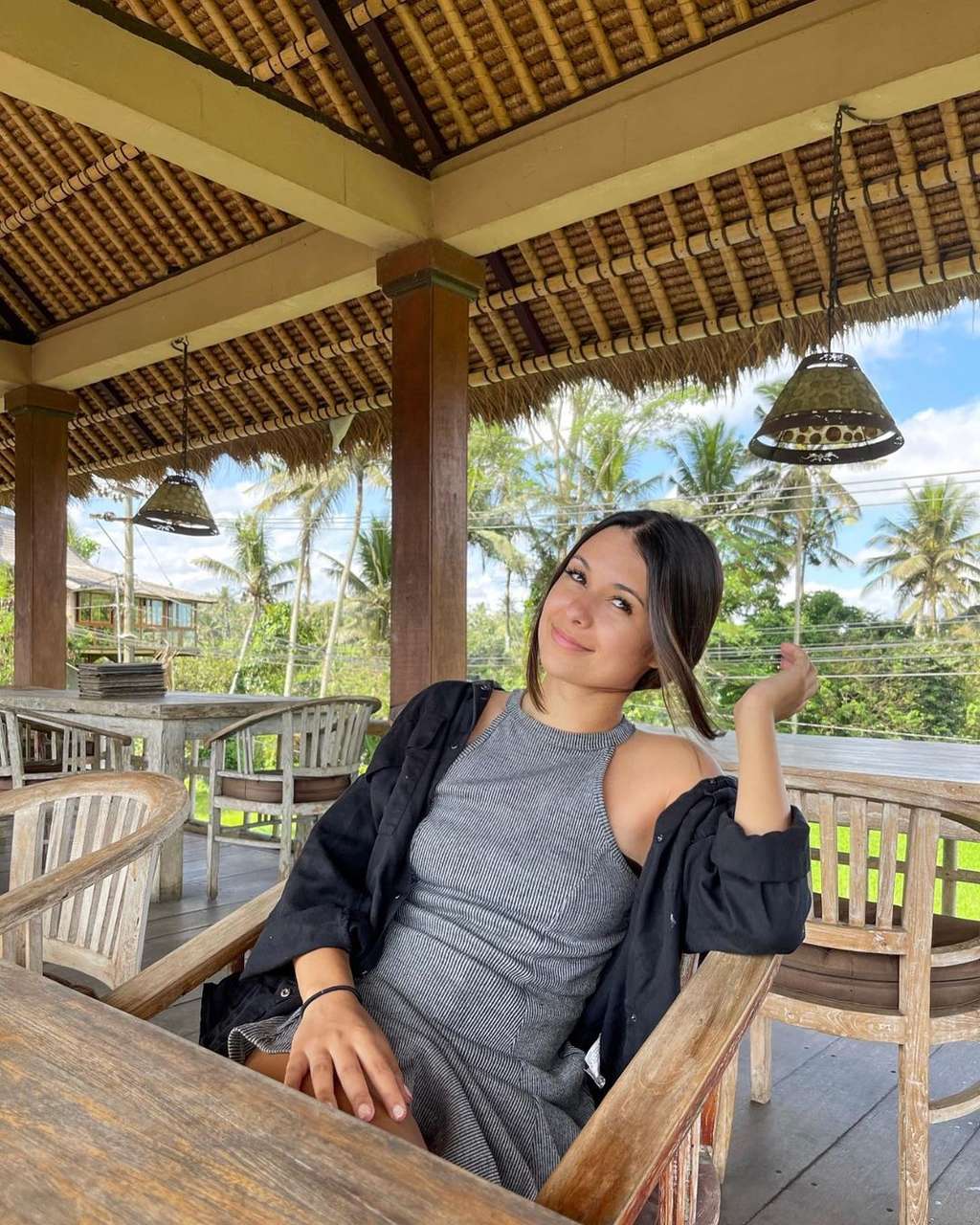 10 Potret Ria Andrews, Youtuber Cantik Diduga Pacar Baru Stefan William