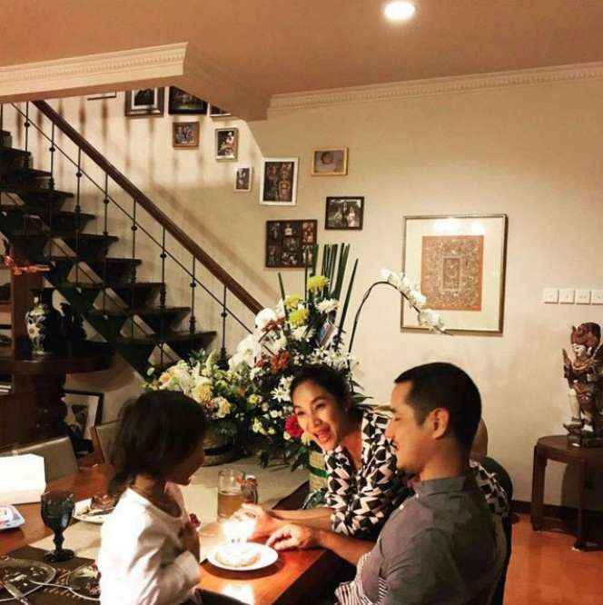 6 Seleb Ini Miliki Rumah Berkonsep Tradisional, Punya Irfan Hakim Mewah Banget Ditaksir Harganya Rp7 M