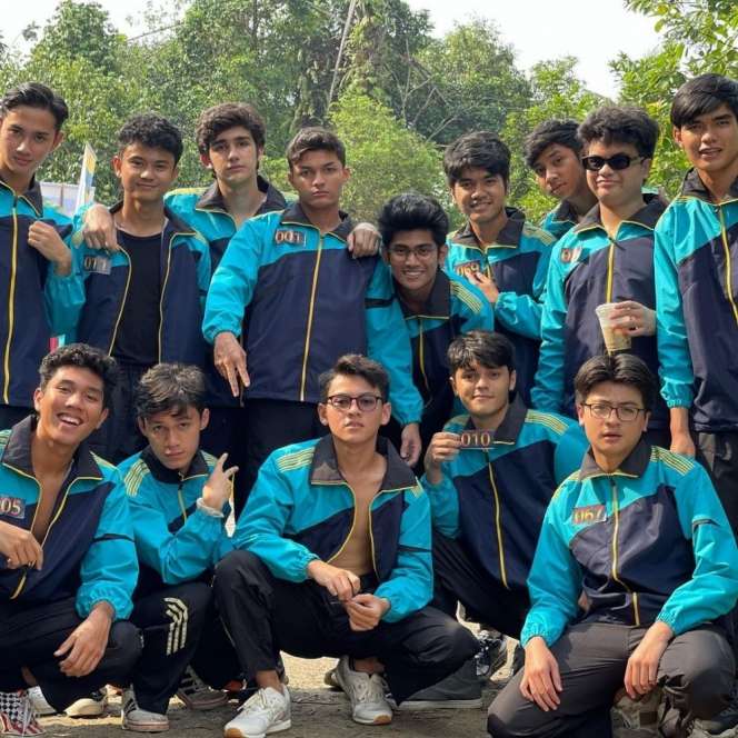 8 Potret Pemain Jendela SMP Syuting Adegan Mirip Squid Game