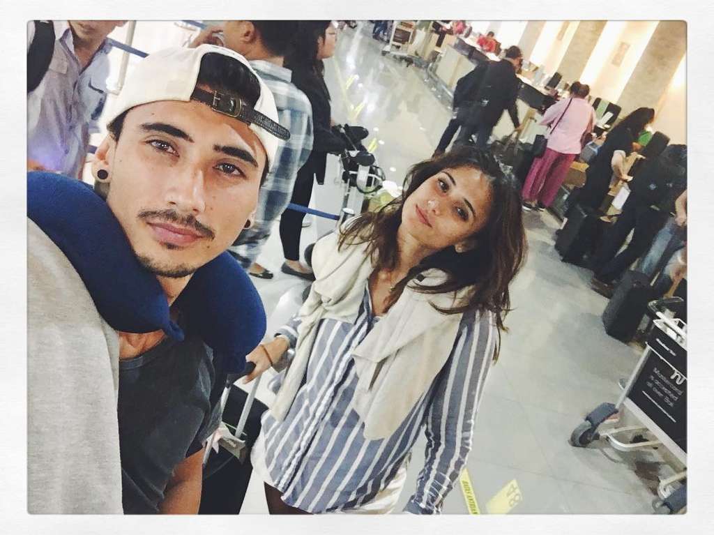 8 Foto Kakak Perempuan Vincent Verhaag, Kecantikannya Jadi Omongan!