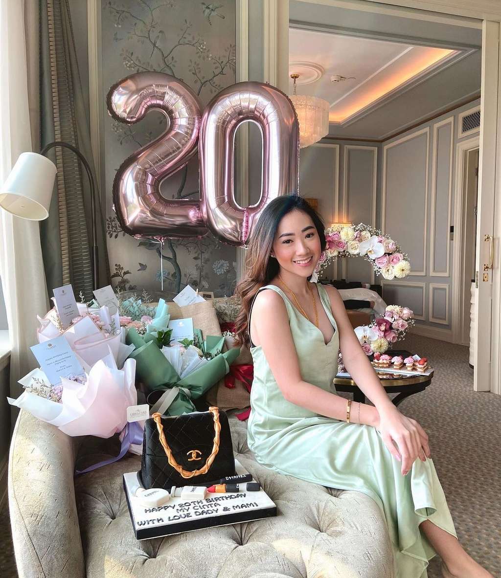 8 Foto Perayaan Ultah Putri Sulung Femmy Permatasari yang Cantik, Mewah Abis!
