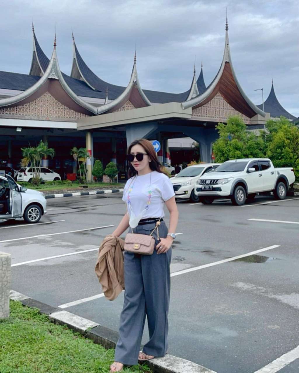 Ingat Biduan Cantik yang Viral Jadi Kepala Desa Lamongan? Nasibnya Kini...