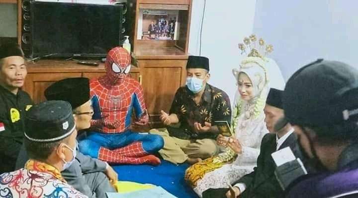 10 Momen Mengharukan Ini Endingnya Malah Lucu, Terakhir Ngakak Abis!
