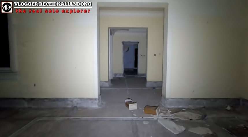 8 Potret Rumah Bos Sampoerna Terbengkalai, Bak Istana Lengkap Bentengnya