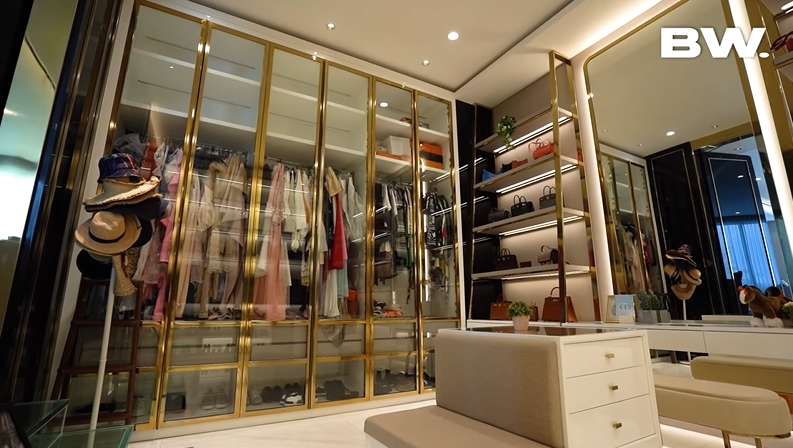 15 Potret Mewahnya Rumah Shandy Purnamasari Crazy Rich Malang, Toiletnya Bikin Melongo!