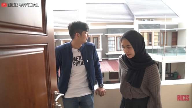 10 Potret Mewahnya Rumah Baru Ria Ricis dan Teuku Ryan, Isi Dalamnya Bikin Syok!