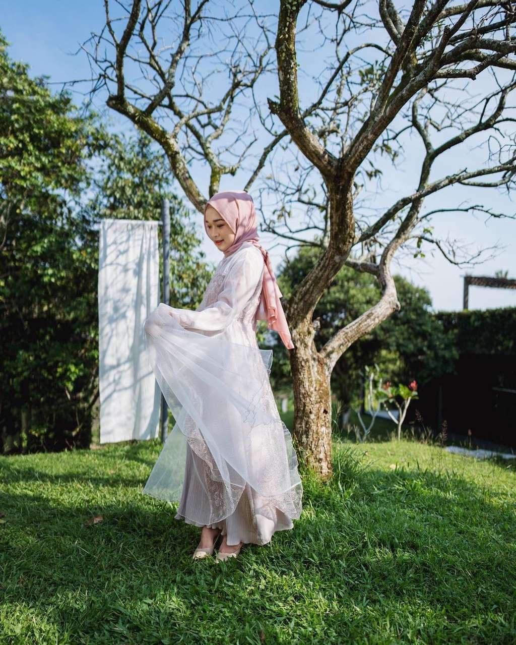 8 Potret Cantiknya Ririe Fairus Sekarang, Jadi Glow Up dan Gaul Abis!