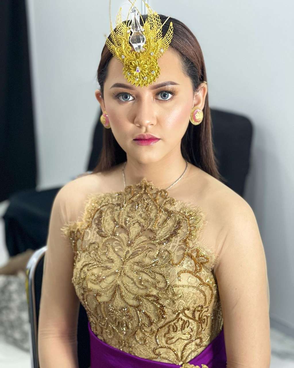 Dulu Hanya Pencari Rumput, Hidup Biduan Cantik Ini Kini Bergelimang Harta