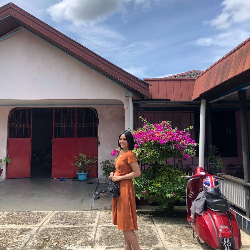 7 Potret Polwan Cantik Dian Asih yang Viral, Paras dan Body Bak Model Terkenal!