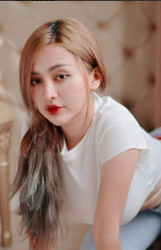Momen Mesra Cupi Cupita Bareng Calon Suami, Sosoknya Bukan Orang Sembarang, Pengusaha Tajir!