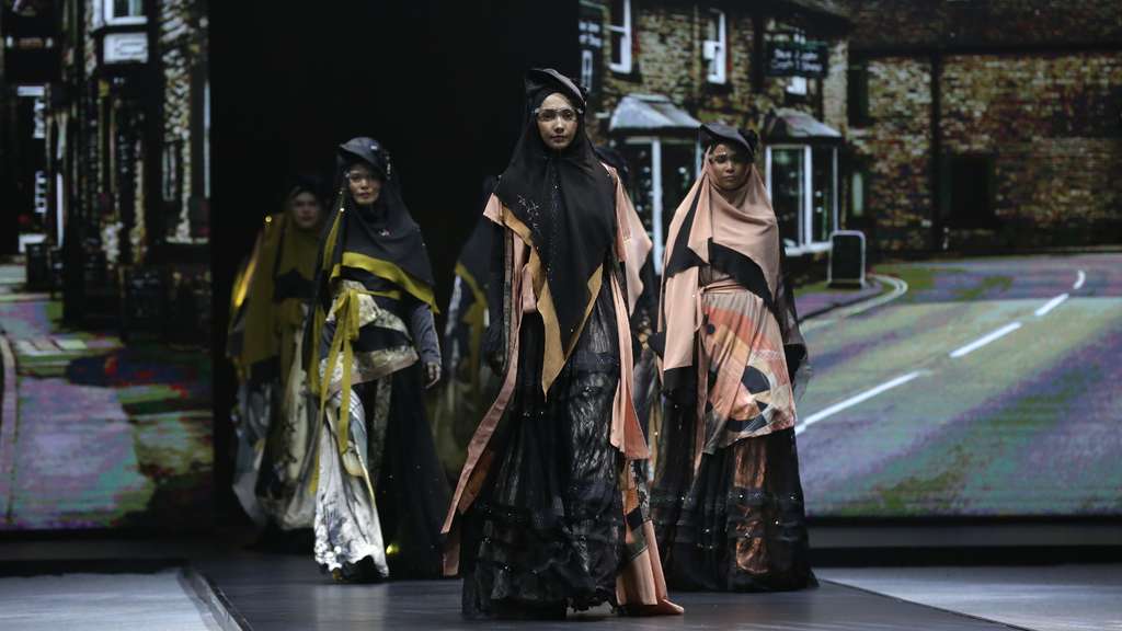 Kelembutan 'Malaikat' di Koleksi Terbaru Busana Muslim Motif Hawa 