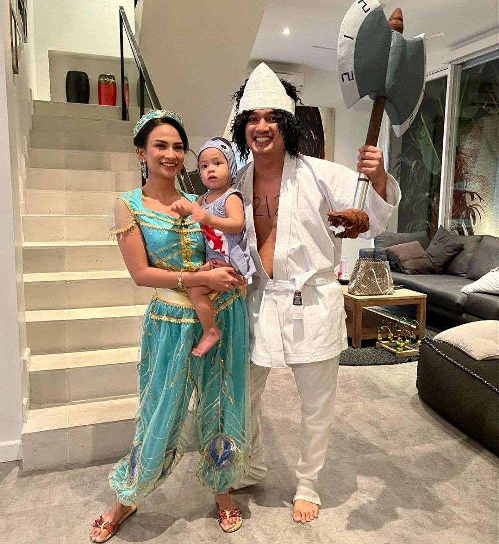 Adu Kostum 10 Artis Saat Rayakan Haloween, Vanessa Angel Paling Keren Abis!