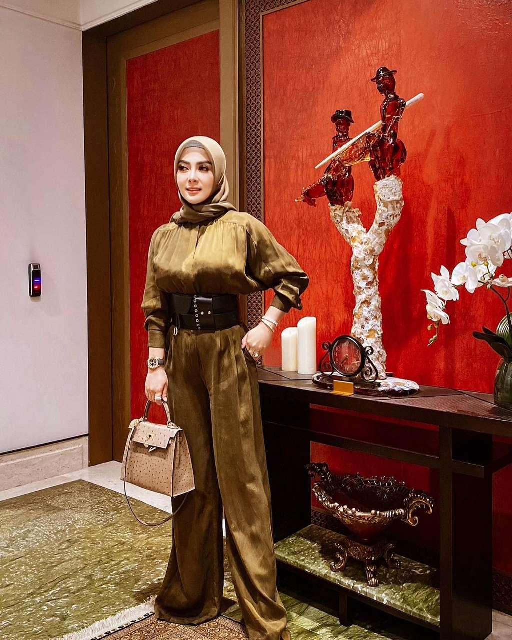 8 Foto Terbaru Syahrini yang Makin Cantik dan Syar’i, Kini Bak Bidadari Surga!
