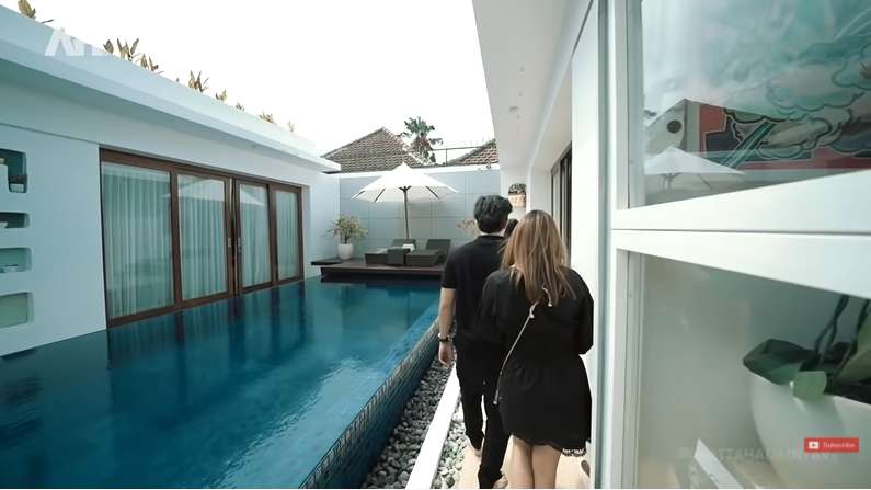 14 Foto Adu Mewah Rumah Shandy Purnamasari vs Maharani Kemala, Siapa Lebih Tajir?