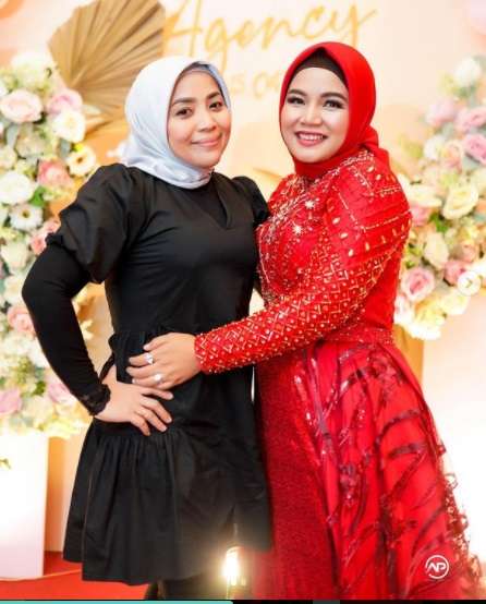 6 Potret Terbaru Muzdalifah, Parasnya Bikin Terkejut! 