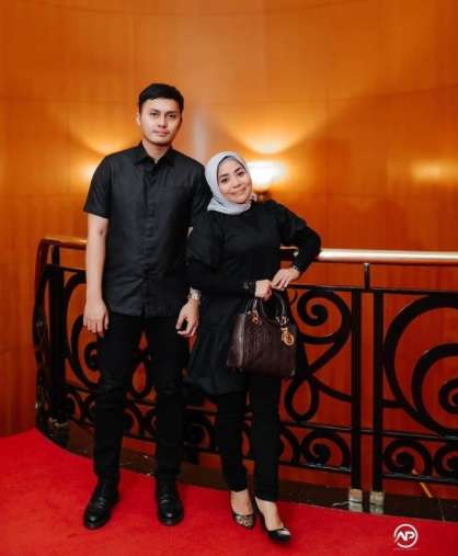 6 Potret Terbaru Muzdalifah, Parasnya Bikin Terkejut! 