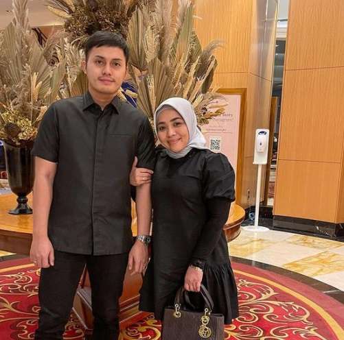 6 Potret Terbaru Muzdalifah, Parasnya Bikin Terkejut! 