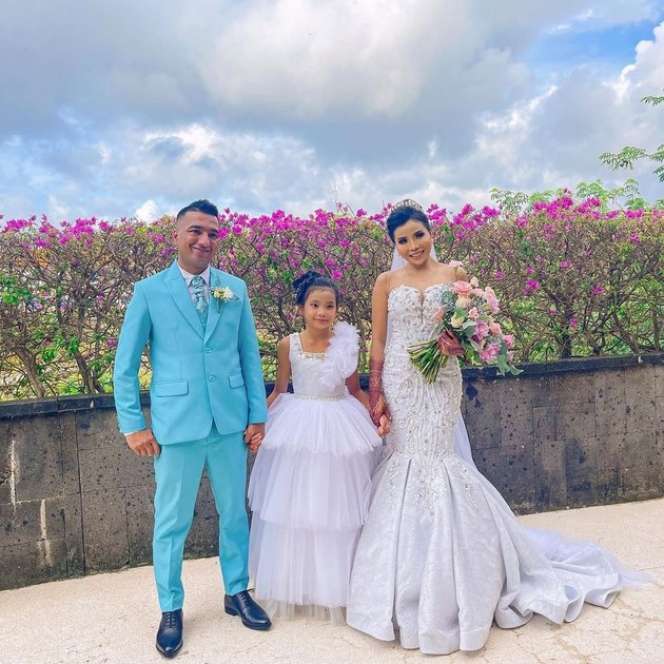 6 Momen Pernikahan Eva Belisima Mantan Istri Kiwil, Paras Cantiknya Bikin Pangling 