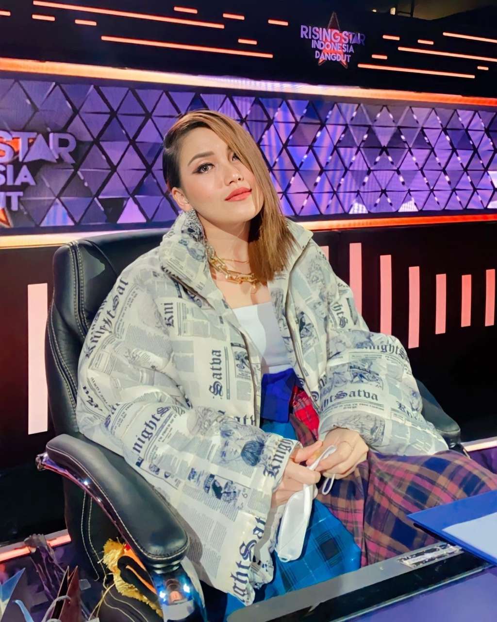 9 Sumber Kekayaan Fantastis Ayu Ting Ting, Terakhir Tak Banyak yang Tahu!