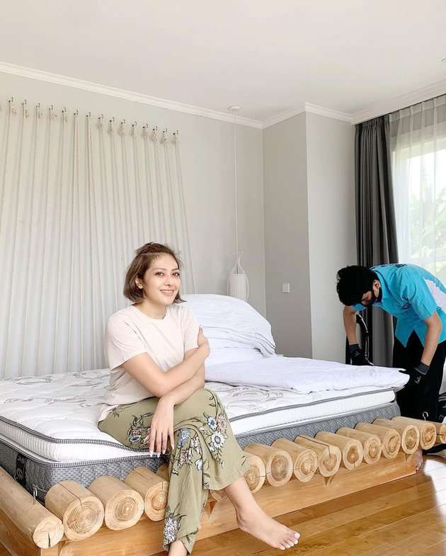 8 Potret Rumah Yenny AFI yang Mewah Tapi Berhantu, Ada Penampakan di Dapur!