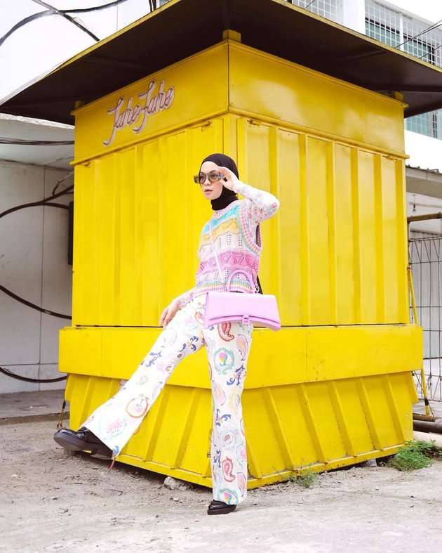 Potret OOTD Tantri Namirah, Ibu Satu Anak yang Jago Padu-padan Busana