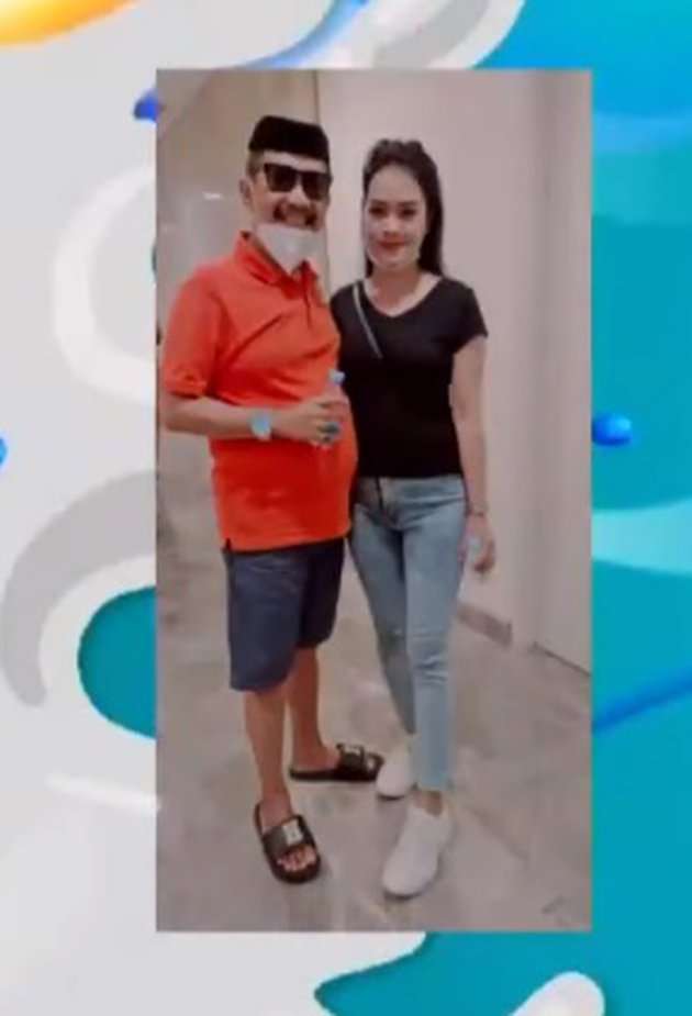 5 Potret Sosok Kekasih Polo Srimulat yang Beda Usia 38 Tahun, Cantik dan Bening Abis!