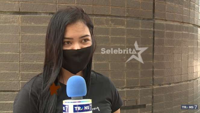 5 Potret Sosok Kekasih Polo Srimulat yang Beda Usia 38 Tahun, Cantik dan Bening Abis!