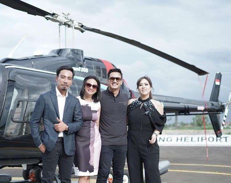 10 Potret Kedekatan Vanessa Angel dengan Para Artis, Celine Evangelista Syok Berat!