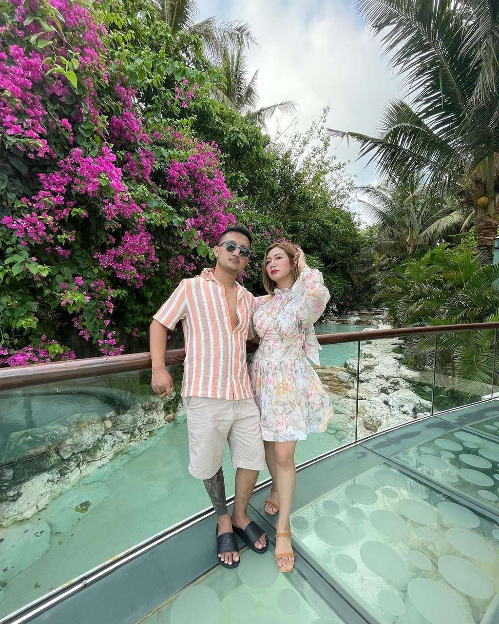 8 Foto Sosok Istri Crazy Rich Surabaya yang Rawat Anak Vanessa Angel, Cantik dan Super Tajir!