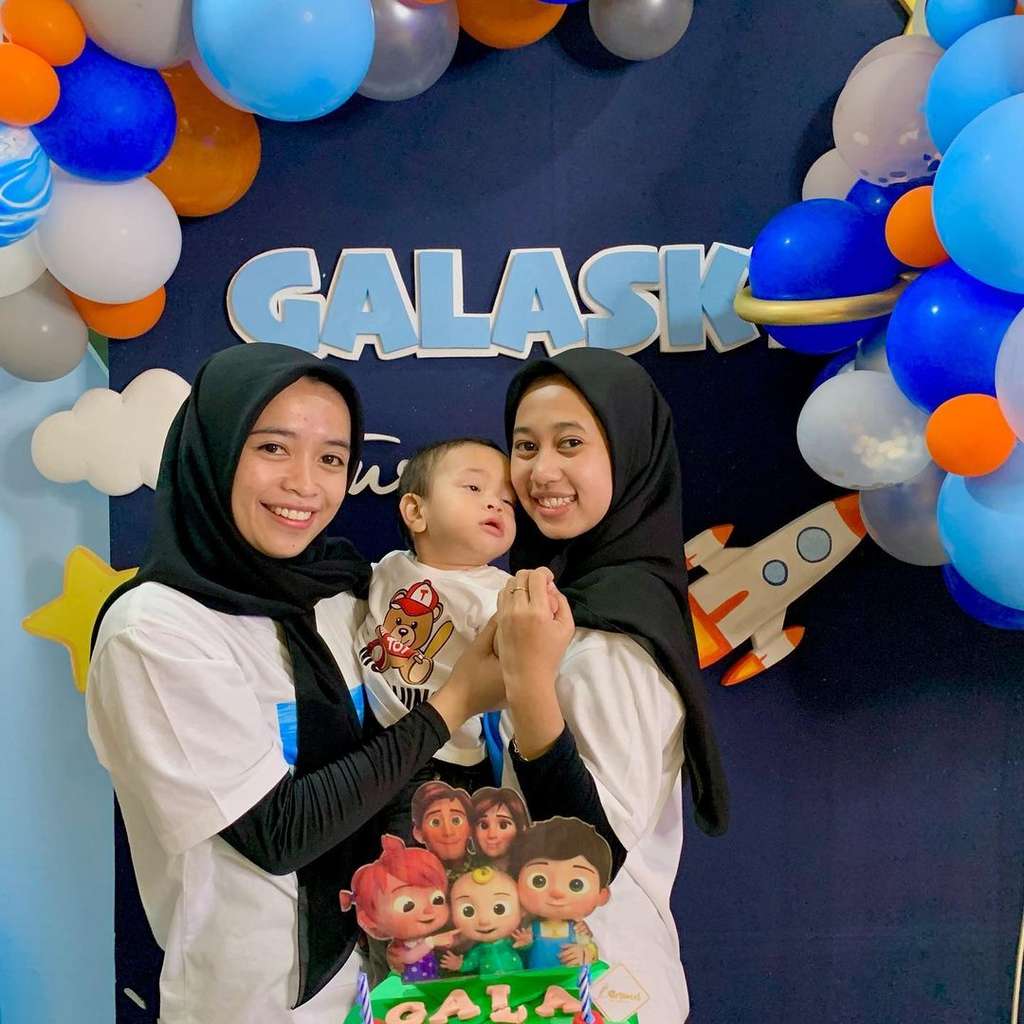 9 Potret Siska Lorenza, Pengasuh Anak Vanessa Angel yang Terlibat Kecelakaan Maut