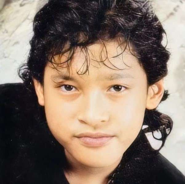 8 Potret Abiem Ngesti, Pangeran Dangdut yang Meninggal di Usia 16 Tahun