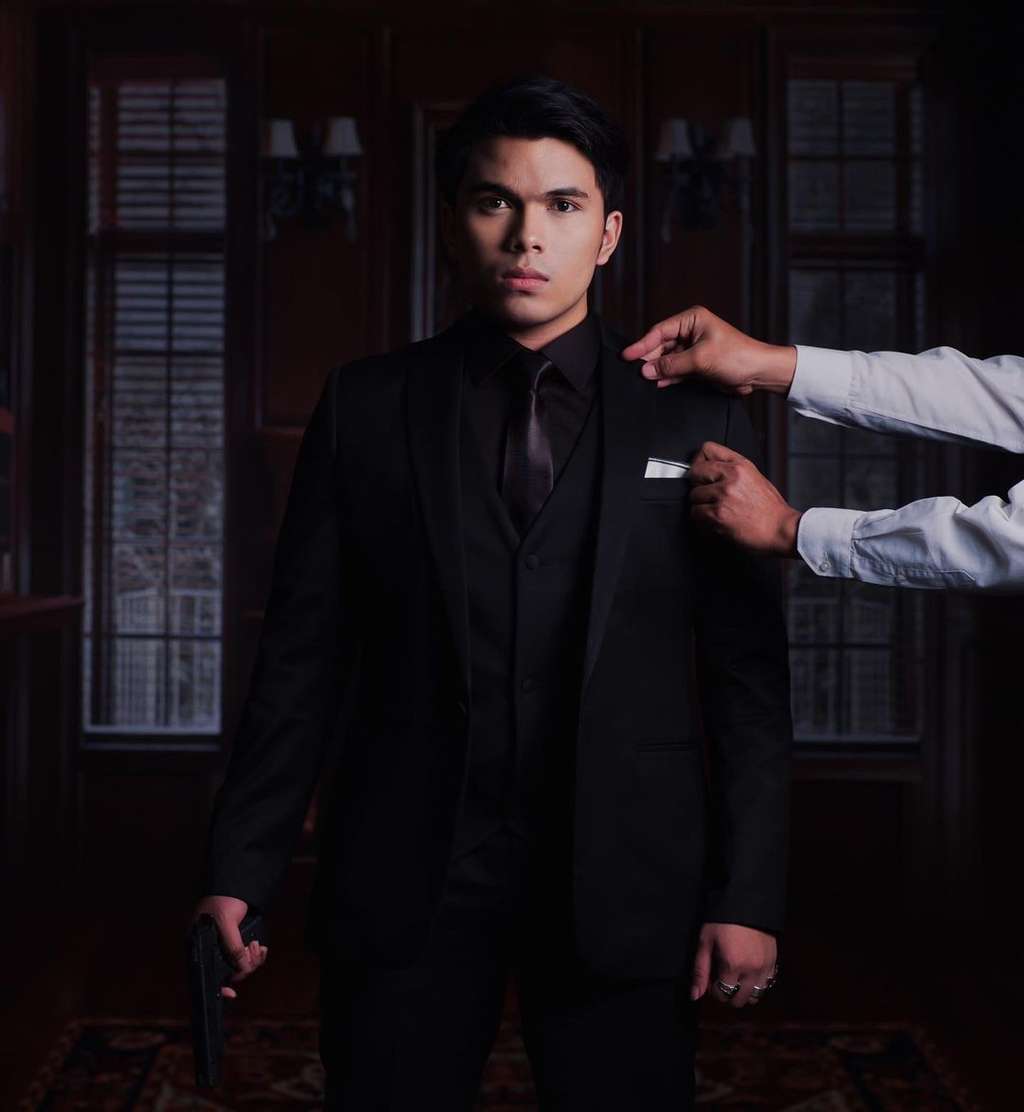 10 Foto Adu Gaya Dimas Ahmad vs Thariq Halilintar, Siapa yang Dipilih Chandrika Chika?