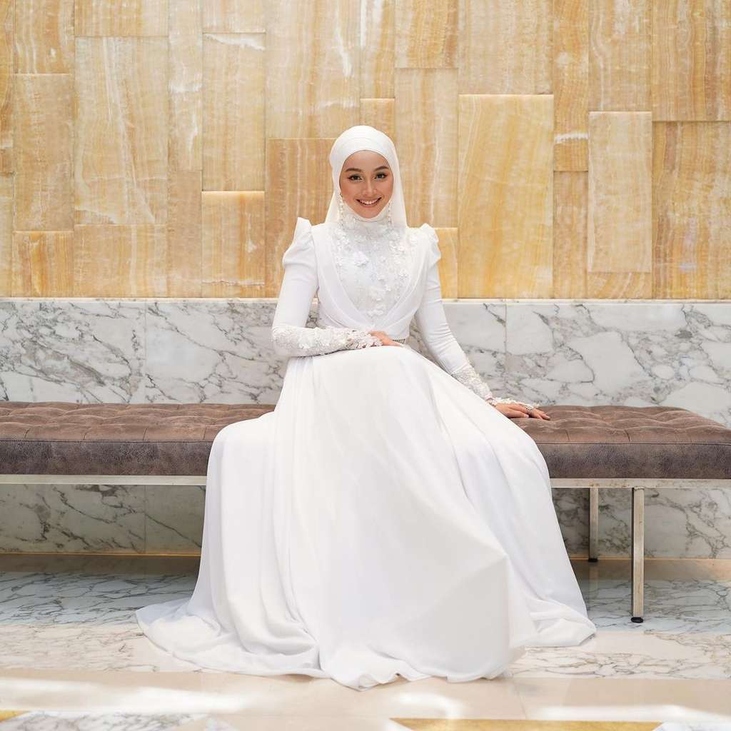 10 Potret Mewahnya Pesta Ultah Tya Arifin, Menantu Siti Nurhaliza Bagikan Uang Rp3 Milliar!