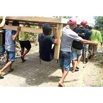 10 Momen Absurd Orang Tak Sadar Ada yang Salah, Endingnya Malah Bikin Keheranan!