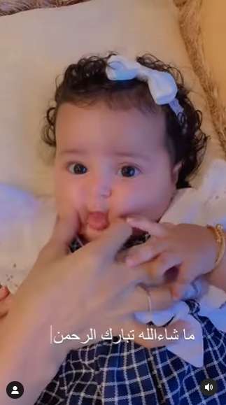 Potret Terbaru Jood Putri Mendiang Syekh Ali Jaber, Cantik dan Gemas Seperti Boneka!