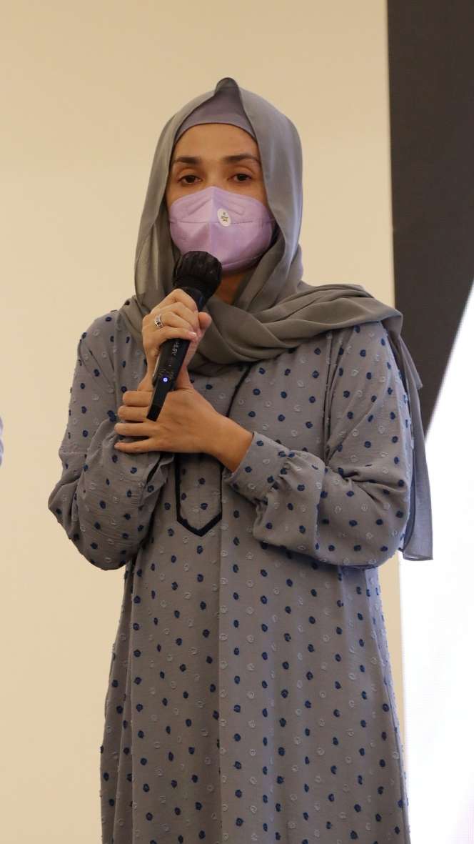 Penyesalan Ussy Sulistiawaty Tak Sempat Bertemu Vanessa Angel  